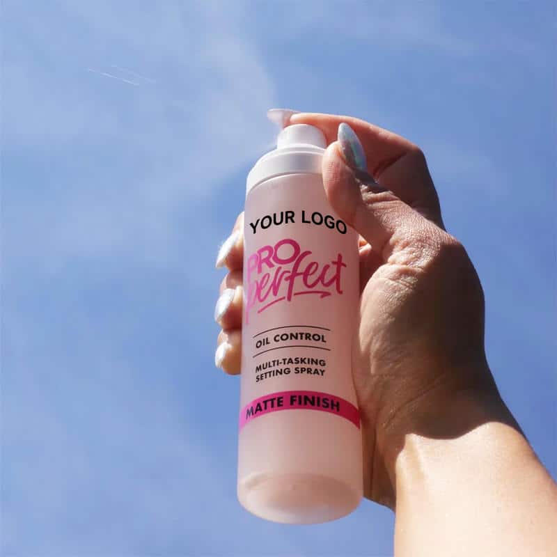 Private Label Blurring Matte Makeup Setting Spray - Image 3